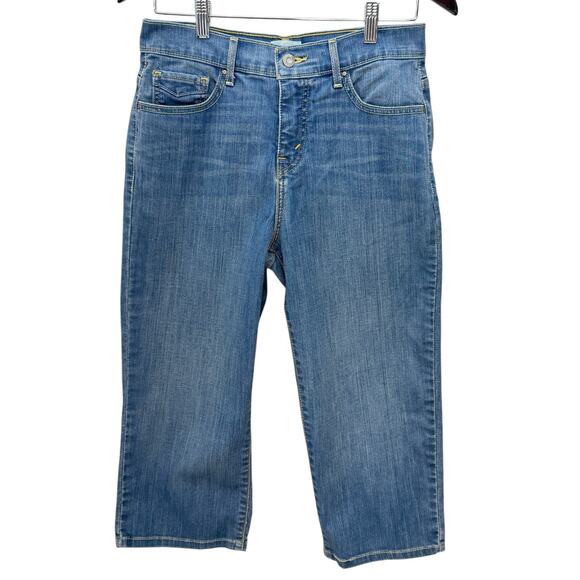 LEVI'S Cropped Denim Jeans Size 8 Slimming High Waisted - Picture 1 of 8
